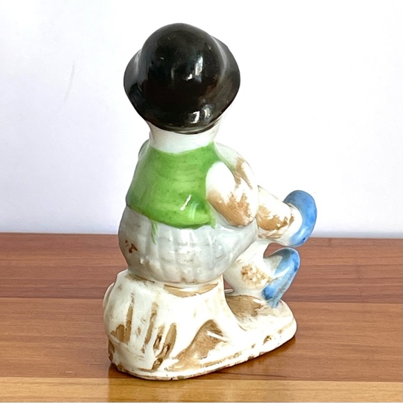 Vintage Figurine Made in Japan Little Boy Blowing Horn With Duckling - Picture 3 of 10